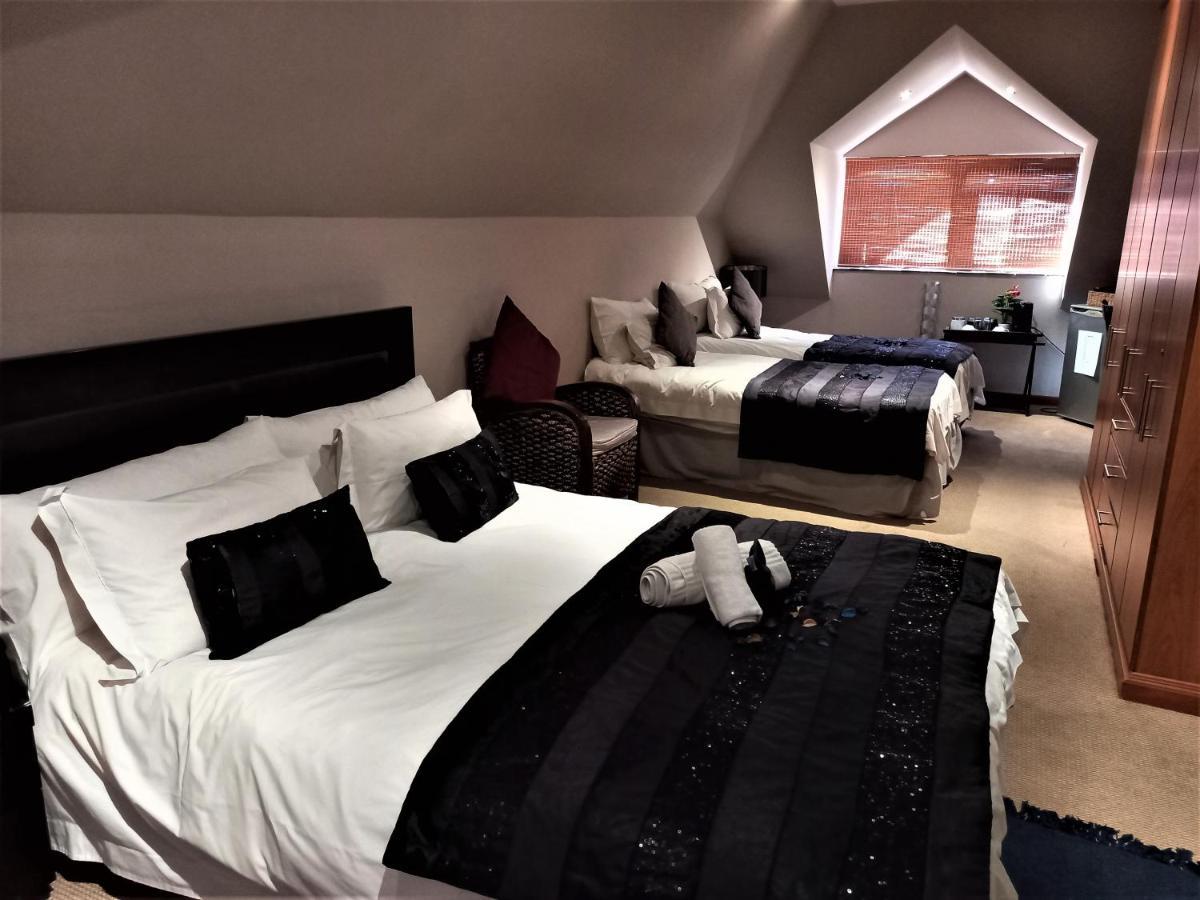 Mandalay Beach Guest House Bloubergstrand Εξωτερικό φωτογραφία