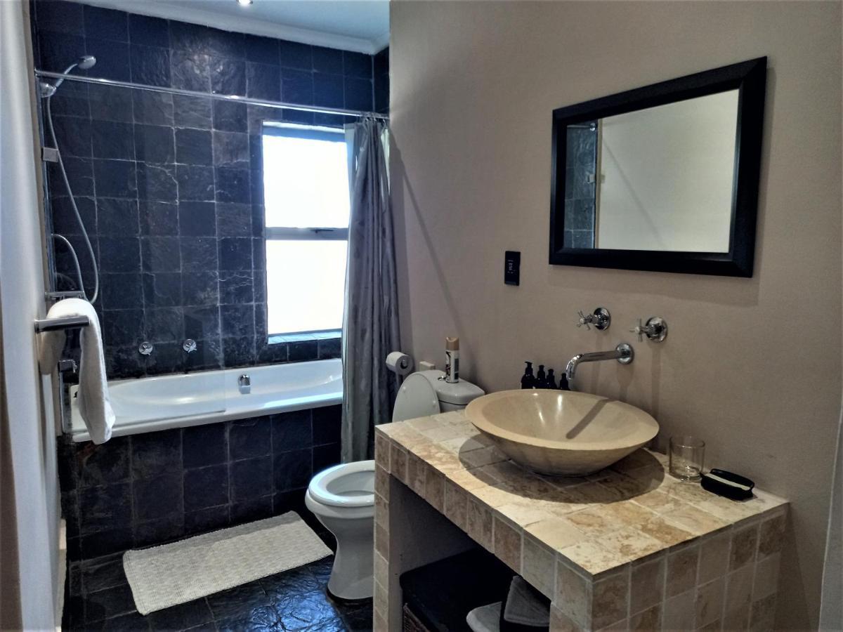 Mandalay Beach Guest House Bloubergstrand Εξωτερικό φωτογραφία